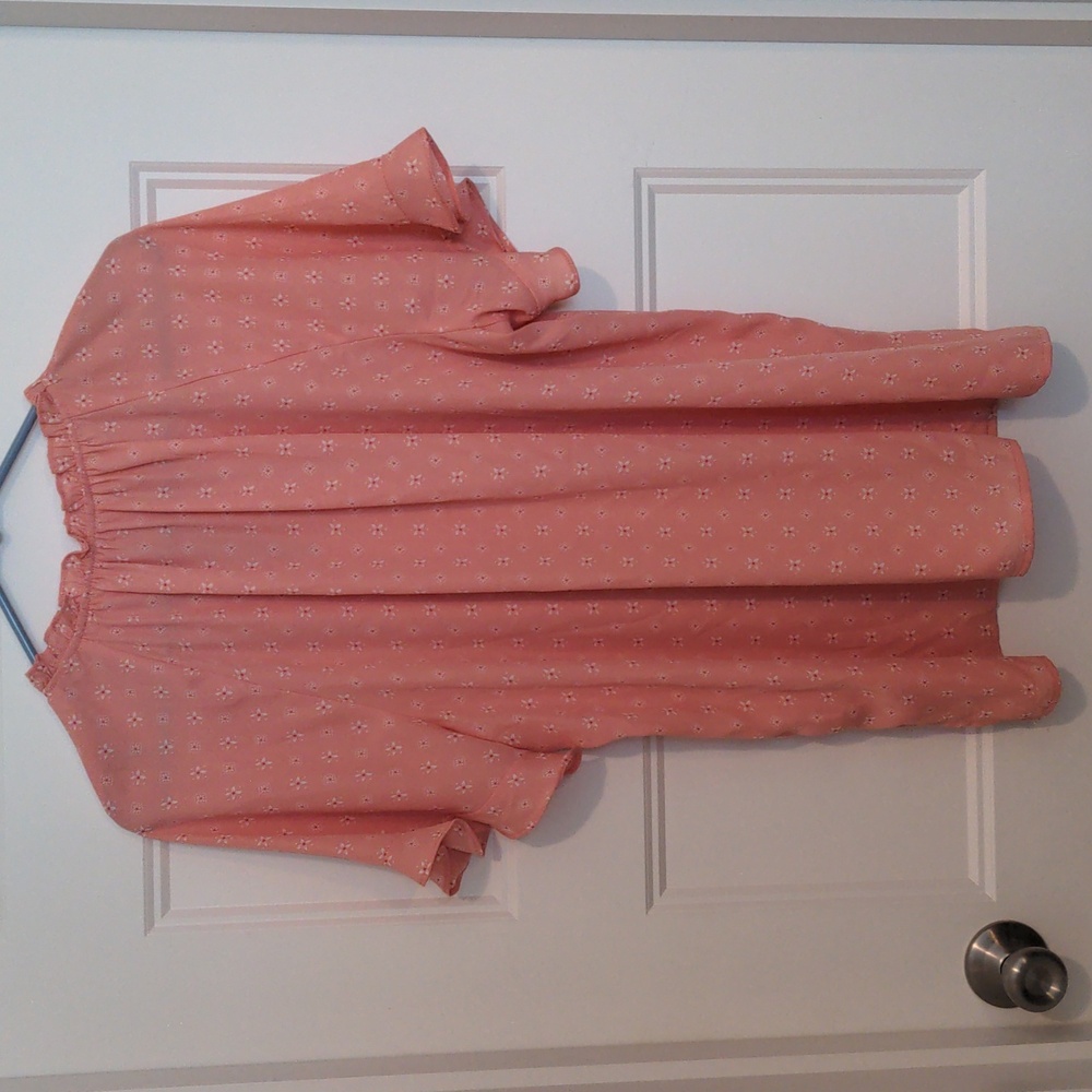 Women's Peach Tie-Neck Short Sleeve Top - Picture 2 of 7